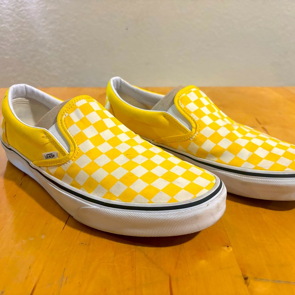 Only worn a couple times w/ very light wear and marks